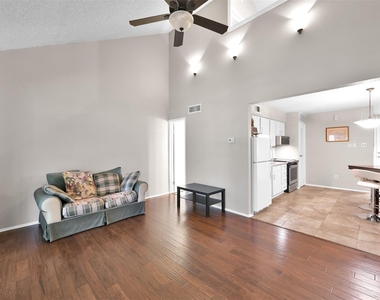 12900 Walden Road - Photo Thumbnail 11