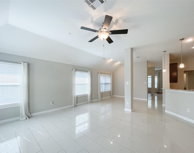 18222 Golden Falls Lane - Photo Thumbnail 20