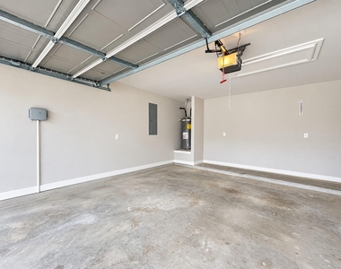 18222 Golden Falls Lane - Photo Thumbnail 41