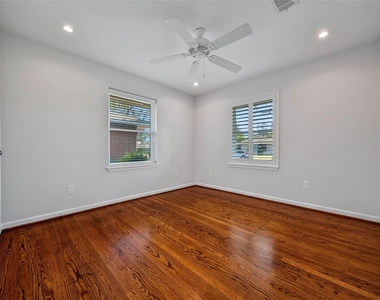 6318 Woodbrook Lane - Photo Thumbnail 24