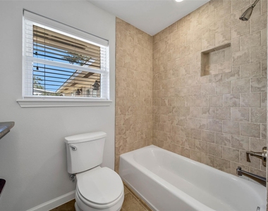 6318 Woodbrook Lane - Photo Thumbnail 25
