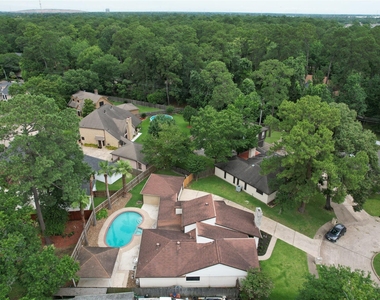 306 Priscilla Court - Photo Thumbnail 1