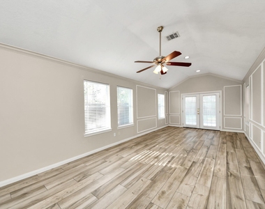 2628 Cliffdale Street - Photo Thumbnail 23