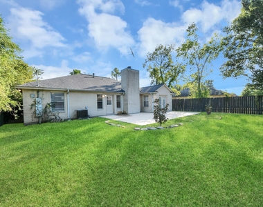2628 Cliffdale Street - Photo Thumbnail 39