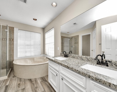 2628 Cliffdale Street - Photo Thumbnail 26