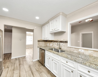2628 Cliffdale Street - Photo Thumbnail 18