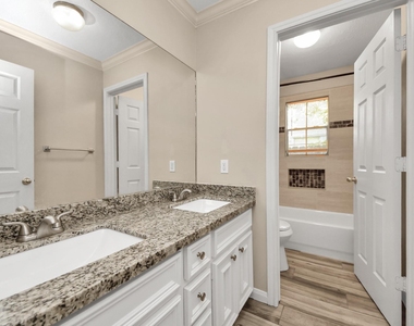 2628 Cliffdale Street - Photo Thumbnail 34