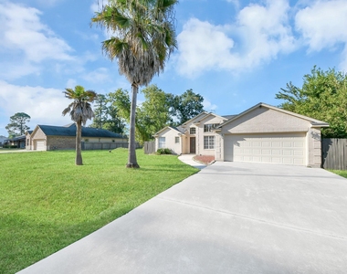 2628 Cliffdale Street - Photo Thumbnail 3
