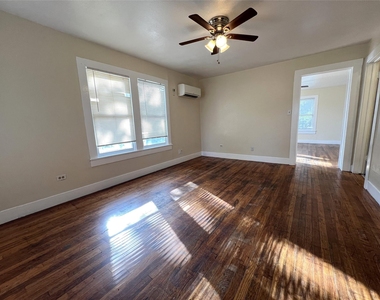 617 12th Street - Photo Thumbnail 7