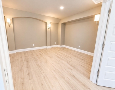 120 Wake Valley Court - Photo Thumbnail 10