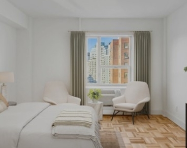 East 20th Street - Photo Thumbnail 3