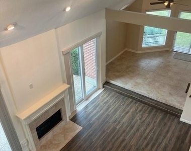 3708 Masters Court - Photo Thumbnail 6