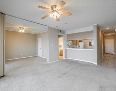 351 Lakeside Lane - Photo Thumbnail 8