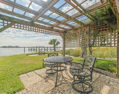 351 Lakeside Lane - Photo Thumbnail 36