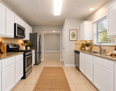 5815 Red River Drive - Photo Thumbnail 6