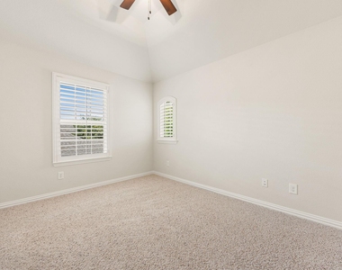 5315 Jackson Park Lane - Photo Thumbnail 41