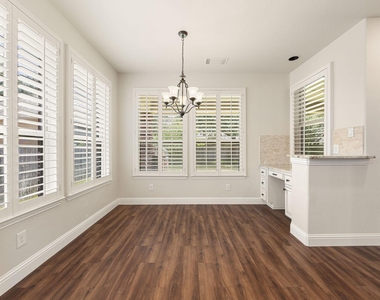 5315 Jackson Park Lane - Photo Thumbnail 18