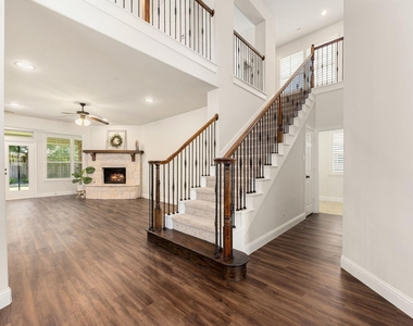 5315 Jackson Park Lane - Photo Thumbnail 22