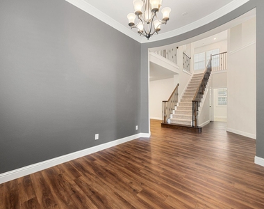 5315 Jackson Park Lane - Photo Thumbnail 21