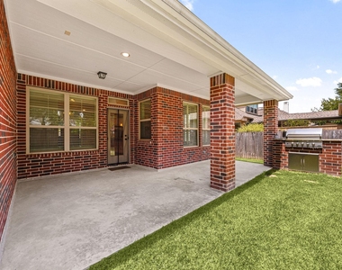 5315 Jackson Park Lane - Photo Thumbnail 45