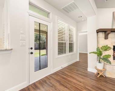 5315 Jackson Park Lane - Photo Thumbnail 19