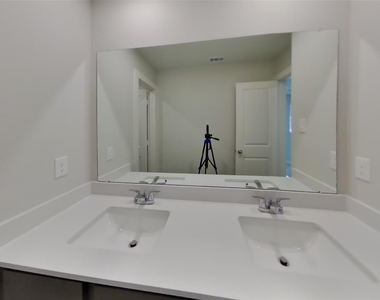 22634 Terrazzo Drive - Photo Thumbnail 14