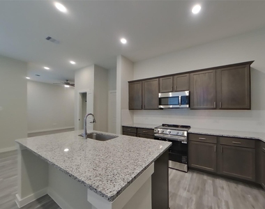 22634 Terrazzo Drive - Photo Thumbnail 4