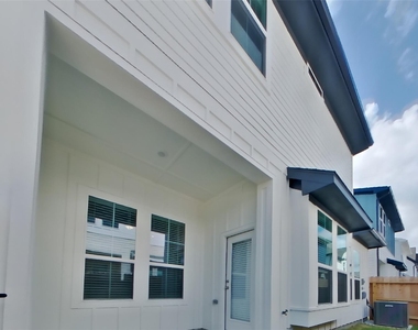 22634 Terrazzo Drive - Photo Thumbnail 17