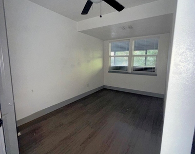 3415 Jackson Street - Photo Thumbnail 7