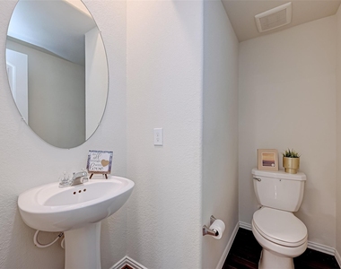 30822 Lake Spur Manor - Photo Thumbnail 29