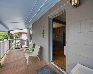 405 W Drew Street - Photo Thumbnail 4
