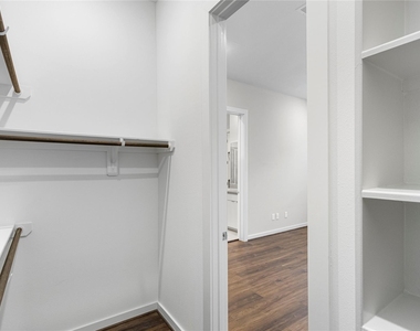 602 Thornton Road - Photo Thumbnail 15