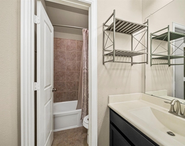 22107 Rustling Springs Drive - Photo Thumbnail 17