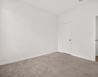 4906 Eldorado Rose Place - Photo Thumbnail 16