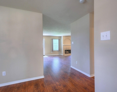 21803 Manor Court Drive - Photo Thumbnail 7