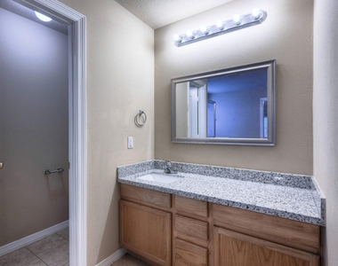 21803 Manor Court Drive - Photo Thumbnail 33