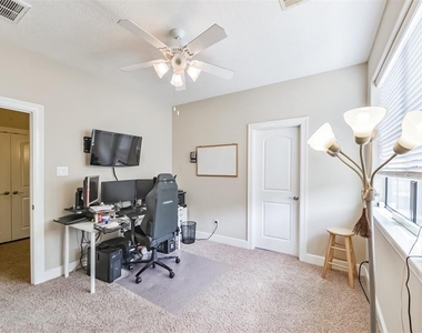1130 Hempstead Villa Lane - Photo Thumbnail 35