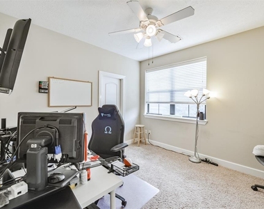 1130 Hempstead Villa Lane - Photo Thumbnail 34