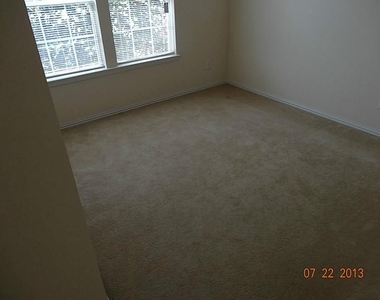 5618 Beaver Pass Lane - Photo Thumbnail 15