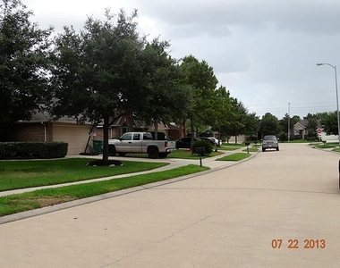 5618 Beaver Pass Lane - Photo Thumbnail 20