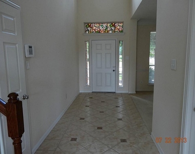 5618 Beaver Pass Lane - Photo Thumbnail 3