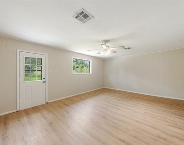 24626 Wilderness Road - Photo Thumbnail 4