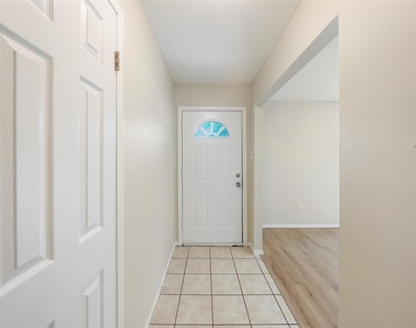 24626 Wilderness Road - Photo Thumbnail 12