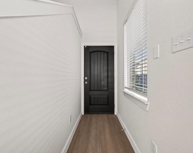 17118 Pentland Hills Way - Photo Thumbnail 4