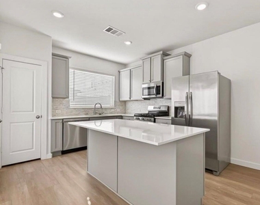 17118 Pentland Hills Way - Photo Thumbnail 1