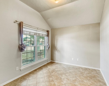 7311 Cragmont Bridge Drive - Photo Thumbnail 6