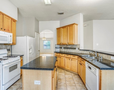7311 Cragmont Bridge Drive - Photo Thumbnail 9