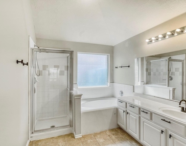 7311 Cragmont Bridge Drive - Photo Thumbnail 20