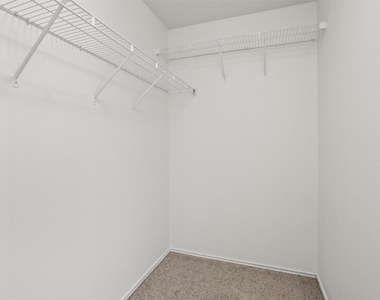 8923 Aurora Park Lane - Photo Thumbnail 15