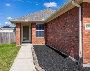 8923 Aurora Park Lane - Photo Thumbnail 2